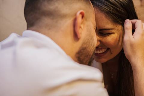 As melhores ideias e inspirações criativas de fotos dos noivos em Barueri - The New York Coffee'