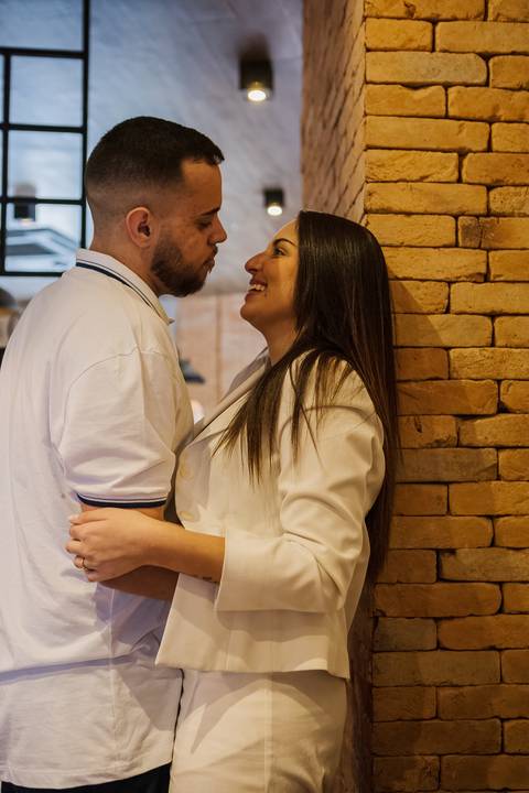 As melhores ideias e inspirações criativas de fotos dos noivos em Barueri - The New York Coffee'