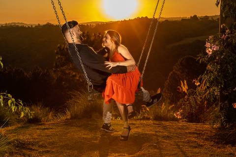 As melhores ideias e inspirações criativas de fotos para ensaio pré wedding no Sítio das Borboletas em Piedade 
'