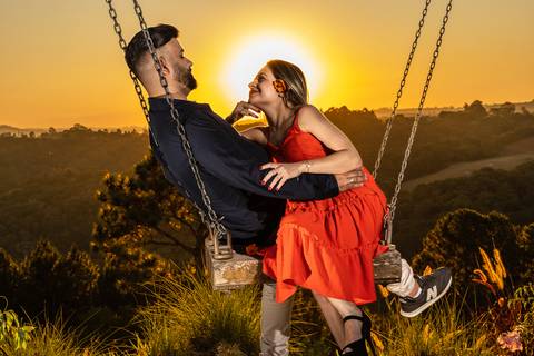 As melhores ideias e inspirações criativas de fotos para ensaio pré wedding no Sítio das Borboletas em Piedade 
'