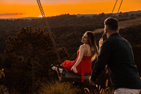 As melhores ideias e inspirações criativas de fotos para ensaio pré wedding no Sítio das Borboletas em Piedade 
'