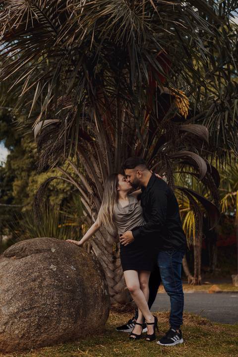 As melhores ideias e inspirações criativas de fotos para ensaio pré wedding na vinícola Bella Aurora em São Roque
'