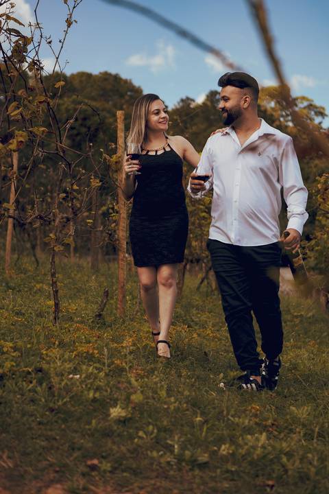 As melhores ideias e inspirações criativas de fotos para ensaio pré wedding na vinícola Bella Aurora em São Roque
'