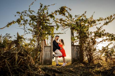 As melhores ideias e inspirações criativas de fotos para ensaio pré wedding no Sítio das Borboletas em Piedade 
'