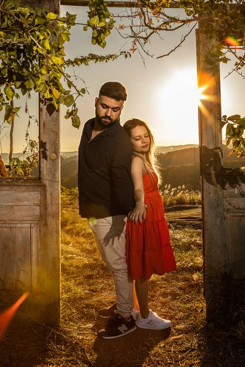 As melhores ideias e inspirações criativas de fotos para ensaio pré wedding no Sítio das Borboletas em Piedade 
'