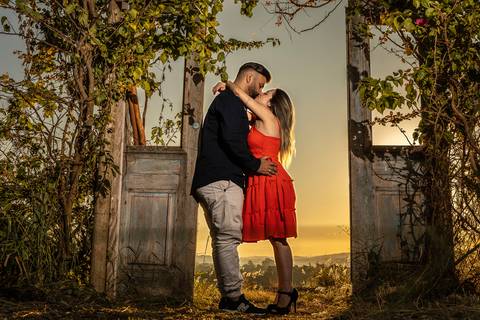 As melhores ideias e inspirações criativas de fotos para ensaio pré wedding no Sítio das Borboletas em Piedade 
'