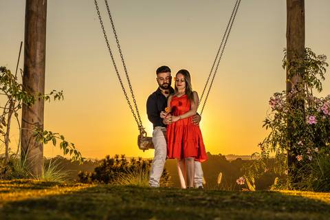 As melhores ideias e inspirações criativas de fotos para ensaio pré wedding no Sítio das Borboletas em Piedade 
'