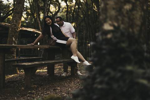 As melhores ideias e inspirações criativas de fotos para ensaio pré wedding no parque Cemucam - Cotia'