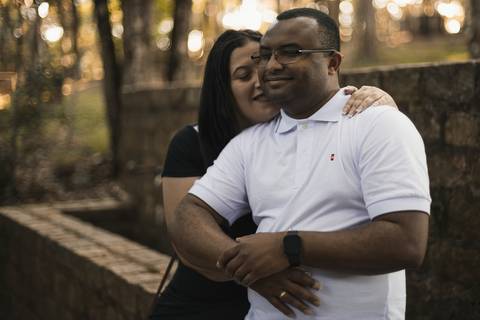 As melhores ideias e inspirações criativas de fotos para ensaio pré wedding no parque Cemucam - Cotia'