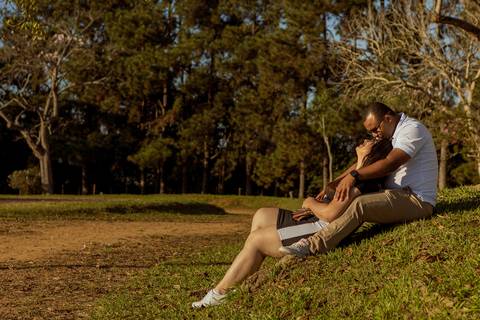 As melhores ideias e inspirações criativas de fotos para ensaio pré wedding no parque Cemucam - Cotia'