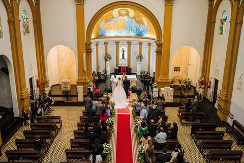 As melhores ideias e inspirações criativas de fotos de casamento na cerimônia na igreja Paróquia Santo Antônio'