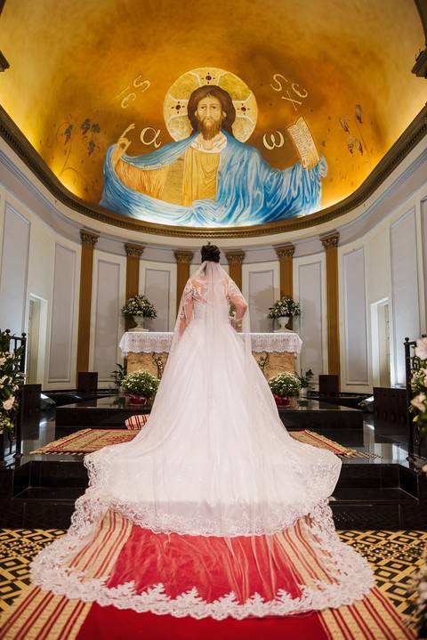 As melhores ideias e inspirações criativas de fotos de casamento na cerimônia na igreja Paróquia Santo Antônio'