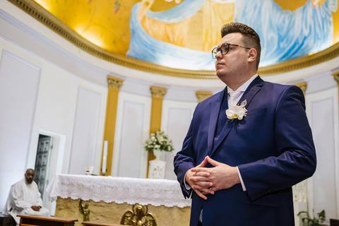 As melhores ideias e inspirações criativas de fotos de casamento na cerimônia na igreja Paróquia Santo Antônio'