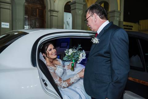 As melhores ideias e inspirações criativas de fotos de casamento na cerimônia na igreja Paróquia Santo Antônio'