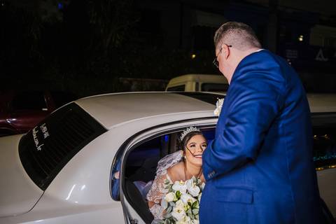 As melhores ideias e inspirações criativas de fotos dos noivos no Espaço Casa Bertolazzi
'