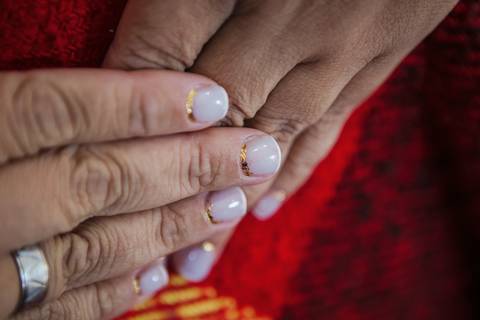 As melhores ideias e inspirações criativas do making of da noiva na Chácara Lírio dos Vales - Franco da Rocha'