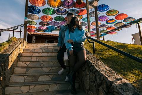 As melhores ideias e inspirações criativas de fotos para ensaio pré wedding na Villa Don Pato em São Roque'