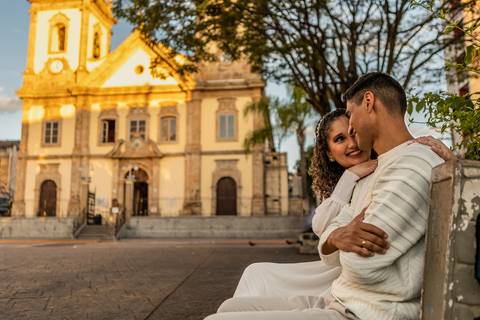 As melhores ideias e inspirações criativas de fotos para ensaio pré wedding em Aparecida do Norte  - Santuário Nacional'