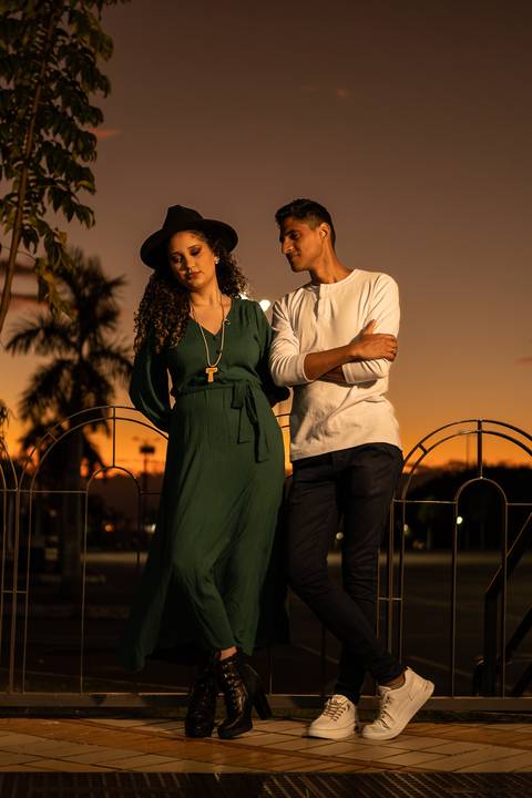 As melhores ideias e inspirações criativas de fotos para ensaio pré wedding em Aparecida do Norte  - Santuário Nacional'