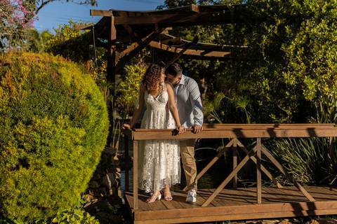 As melhores ideias e inspirações criativas de fotos para ensaio pré wedding na Cidade das Flores - Holambra'