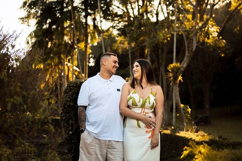 As melhores ideias e inspirações criativas de fotos para ensaio pré wedding no parque Jardim Botânico - SP'