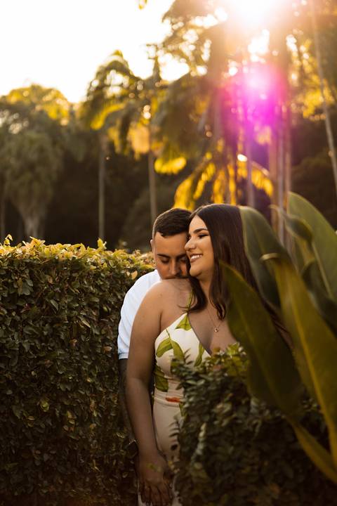 As melhores ideias e inspirações criativas de fotos para ensaio pré wedding no parque Jardim Botânico - SP'