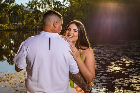 As melhores ideias e inspirações criativas de fotos para ensaio pré wedding no parque Jardim Botânico - SP'