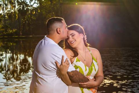 As melhores ideias e inspirações criativas de fotos para ensaio pré wedding no parque Jardim Botânico - SP'