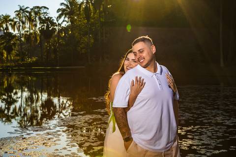 As melhores ideias e inspirações criativas de fotos para ensaio pré wedding no parque Jardim Botânico - SP'