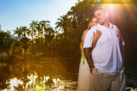 As melhores ideias e inspirações criativas de fotos para ensaio pré wedding no parque Jardim Botânico - SP'