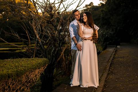 As melhores ideias e inspirações criativas de fotos para ensaio pré wedding no parque Jardim Botânico - SP'