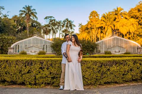 As melhores ideias e inspirações criativas de fotos para ensaio pré wedding no parque Jardim Botânico - SP'