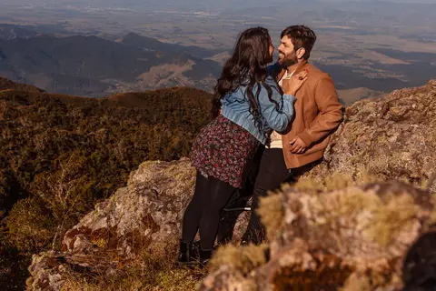 As melhores ideias e inspirações criativas de fotos para ensaio pré wedding em Campos do Jordão - SP'