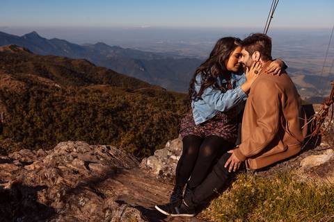 As melhores ideias e inspirações criativas de fotos para ensaio pré wedding em Campos do Jordão - SP'