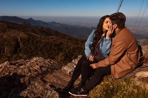 As melhores ideias e inspirações criativas de fotos para ensaio pré wedding em Campos do Jordão - SP'