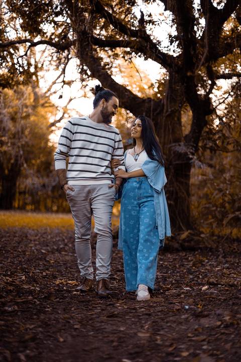 As melhores ideias e inspirações criativas de fotos para ensaio pré wedding na Floresta Nacional do Ipanema -  Fazenda Ipanema'