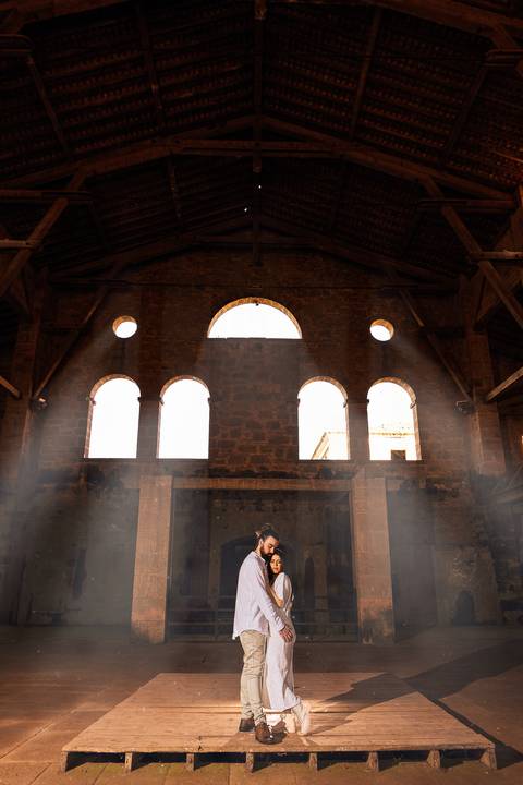 As melhores ideias e inspirações criativas de fotos para ensaio pré wedding na Floresta Nacional do Ipanema -  Fazenda Ipanema'