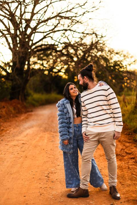 As melhores ideias e inspirações criativas de fotos para ensaio pré wedding na Floresta Nacional do Ipanema -  Fazenda Ipanema'