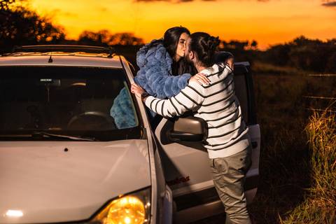 As melhores ideias e inspirações criativas de fotos para ensaio pré wedding na Floresta Nacional do Ipanema -  Fazenda Ipanema'
