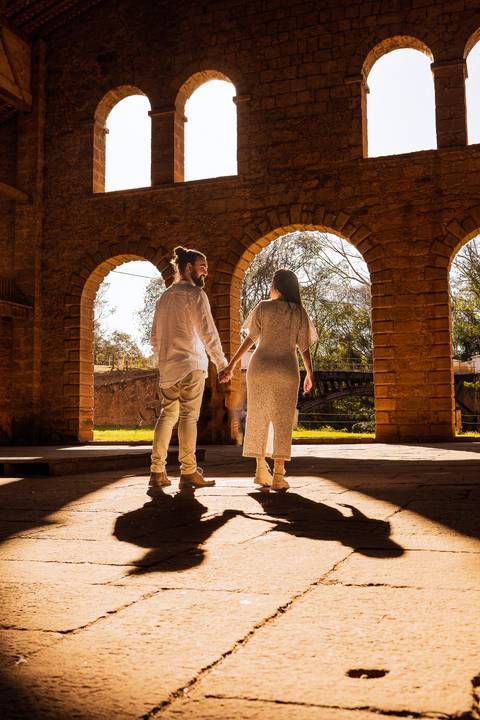 As melhores ideias e inspirações criativas de fotos para ensaio pré wedding na Floresta Nacional do Ipanema -  Fazenda Ipanema'