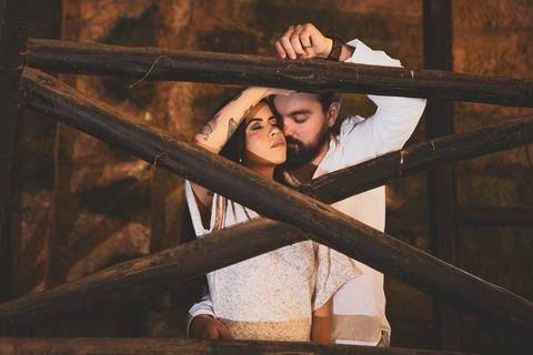 As melhores ideias e inspirações criativas de fotos para ensaio pré wedding na Floresta Nacional do Ipanema -  Fazenda Ipanema'