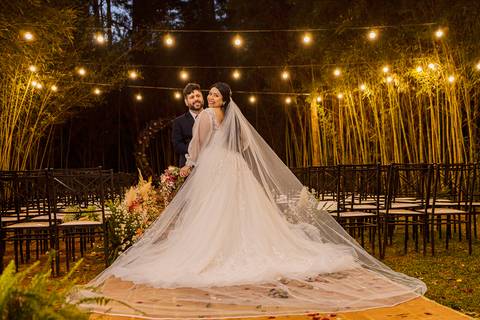 As melhores ideias e inspirações criativas dos noivos sozinhos na cerimônia no Espaço La Forêt - São Roque'