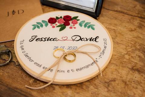 As melhores ideias e inspirações criativas das alianças no Espaço La Forêt - São Roque'