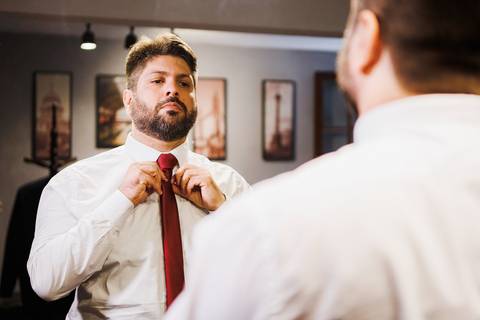 As melhores ideias e inspirações criativas do making of do noivo no Espaço La Forêt - São Roque'