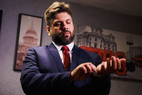 As melhores ideias e inspirações criativas do making of do noivo no Espaço La Forêt - São Roque'