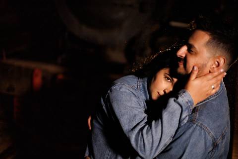 As melhores ideias e inspirações criativas de fotos para ensaio pré wedding na Maria Fumaça de São Roque'