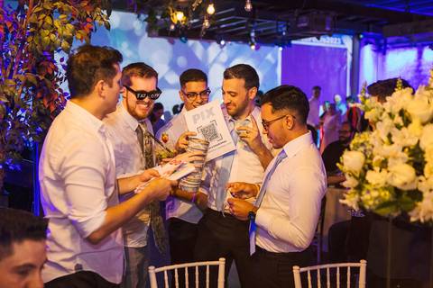 As melhores ideias e inspirações criativas de fotos de casamento no Cedrom Espaço de Eventos 
'