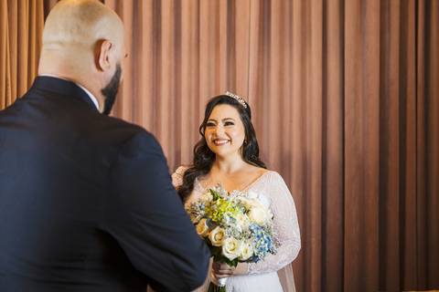 As melhores ideias e inspirações criativas de fotos do making of da noiva no The Loft - Salão de Beleza'