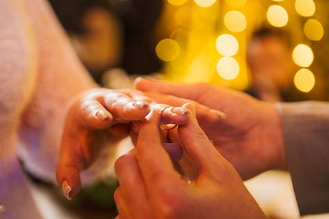 As melhores ideias e inspirações criativas de fotos de casamento no Cedrom Espaço de Eventos 
'