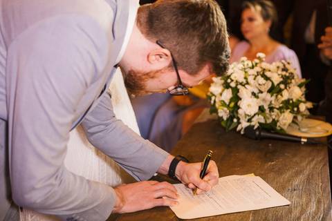 As melhores ideias e inspirações criativas de fotos de casamento no Cedrom Espaço de Eventos 
'